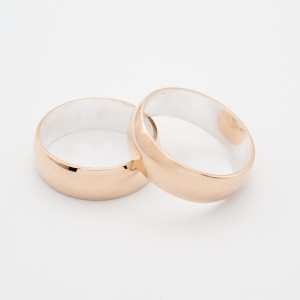 ALIANÇA MOEDA 6 M.M REDONDA E RETA POR DENTRO